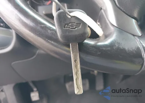 2018 Chevrolet Silverado 1500 1Lt from USA, damaged, VIN 3GCPCREC3JG177717